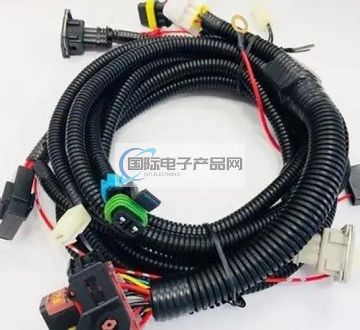 工业机器人线束.jpg